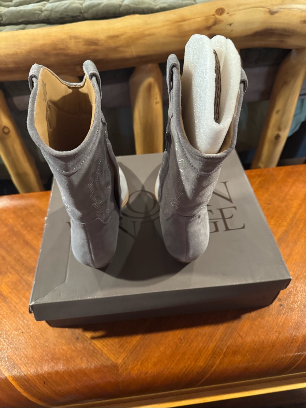 Crown Vintage Gray cowgirl boots - Picture 12 of 12
